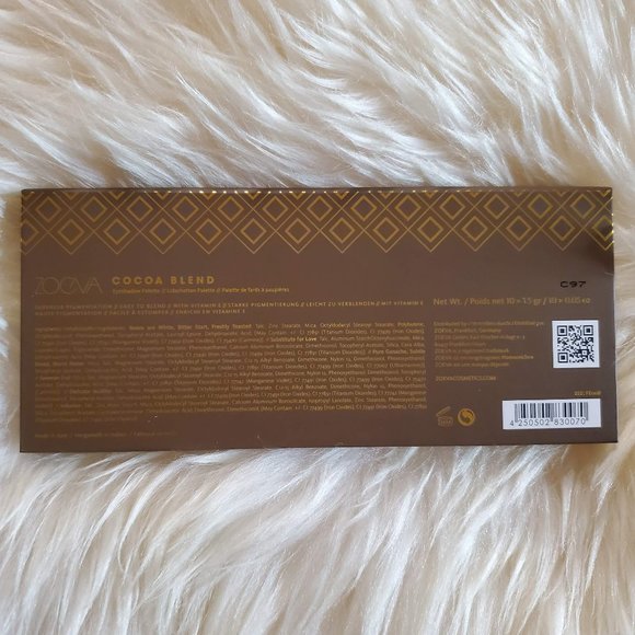 Zoeva "Cocoa Blend" Eyeshadow Palette - Picture 2 of 3